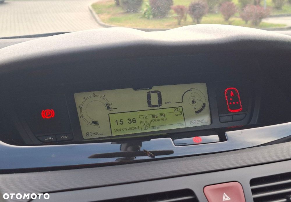 Citroën C4 Grand Picasso - 26