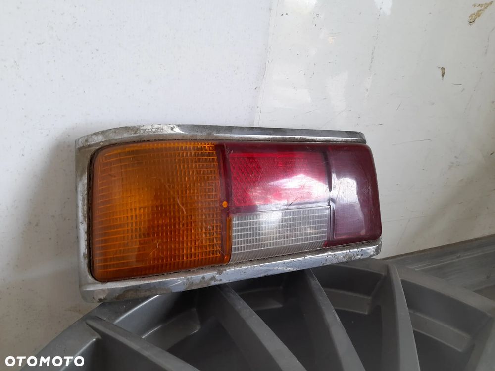 Lampa prawy tył Mercedes W114 W115 Mercedes OE K33360 - 2