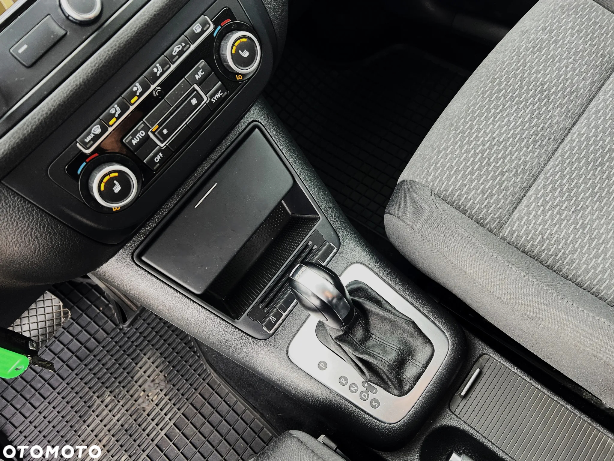 Volkswagen Golf Variant 1.4 TSI DSG Comfortline - 40