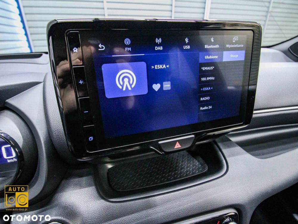 Toyota Yaris Hybrid 1.5 Style - 21