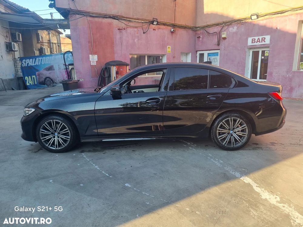 BMW Seria 3 320d xDrive Aut. Luxury Line - 9