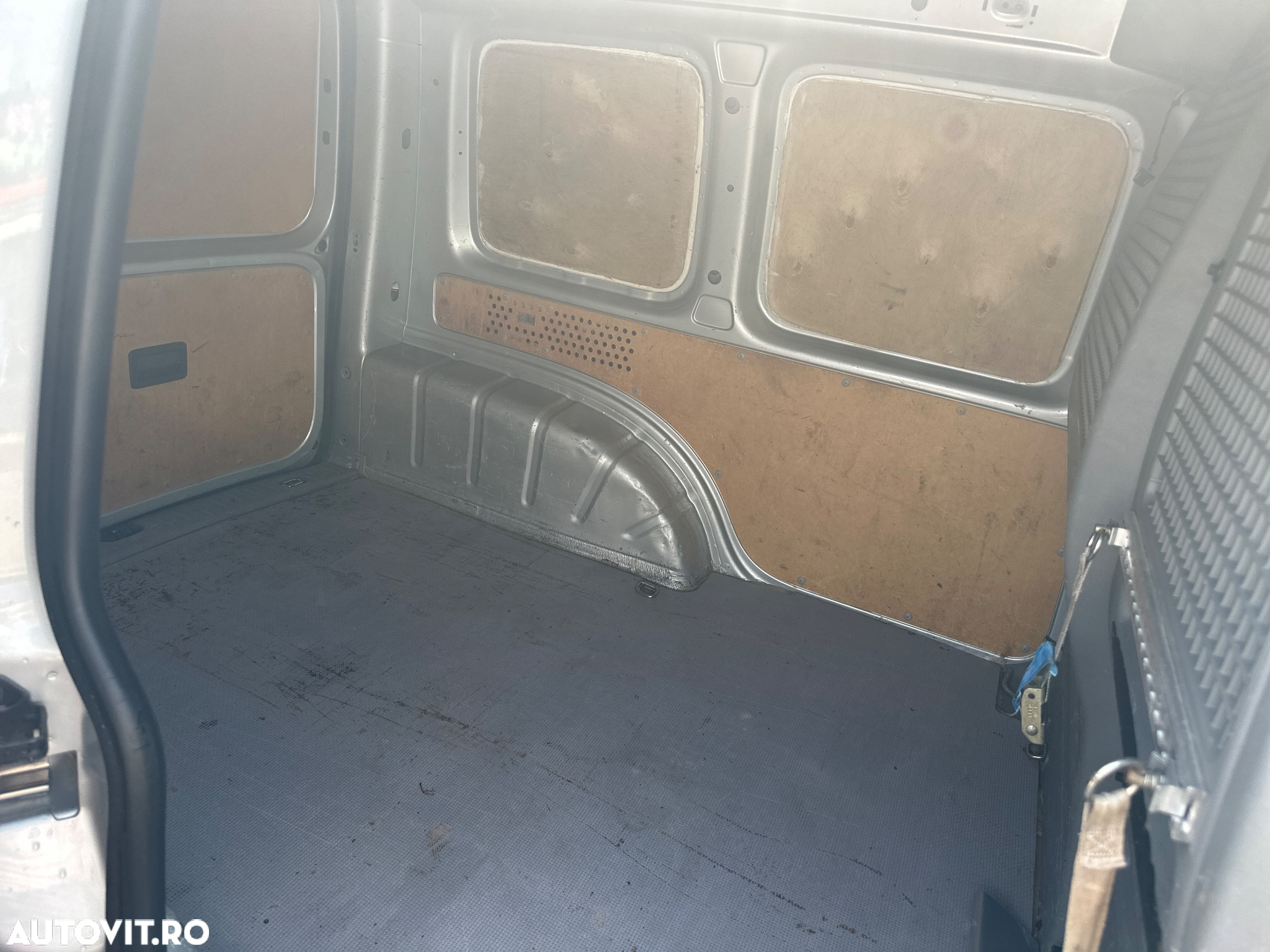 Volkswagen Caddy 2.0 SDI (5-Si.) - 13