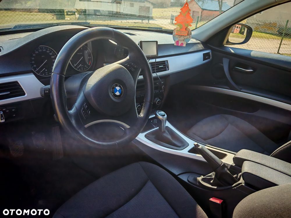 BMW Seria 3 318i Edition Lifestyle - 11