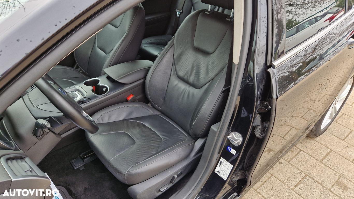 Ford Mondeo - 12