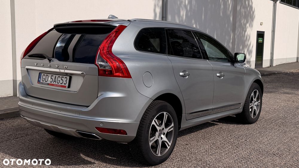 Volvo XC 60 D4 Geartronic Summum - 6