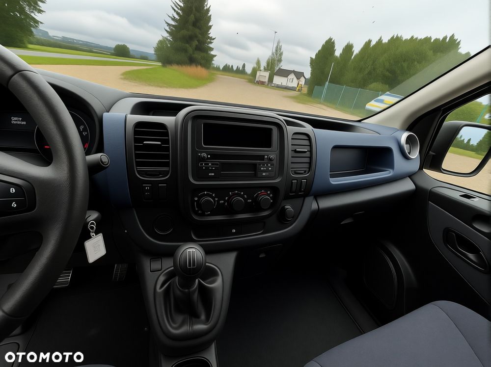 Opel vivaro - 11