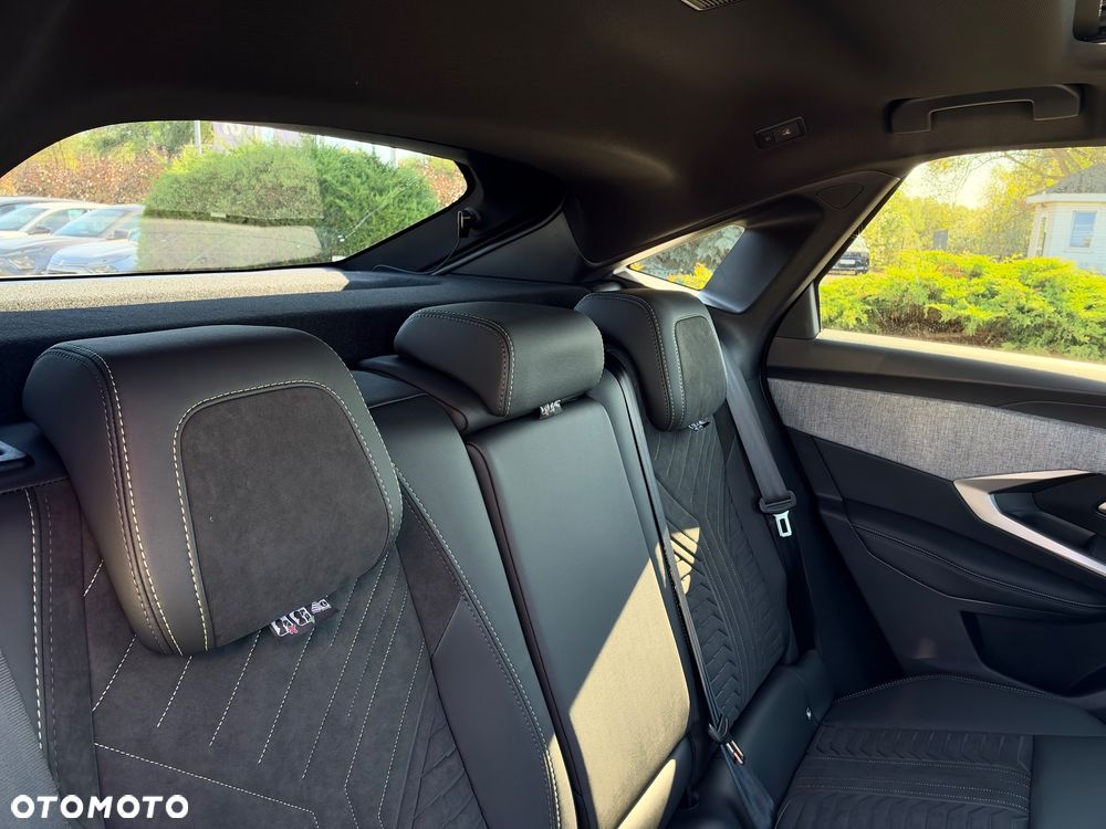 Peugeot 3008 - 18