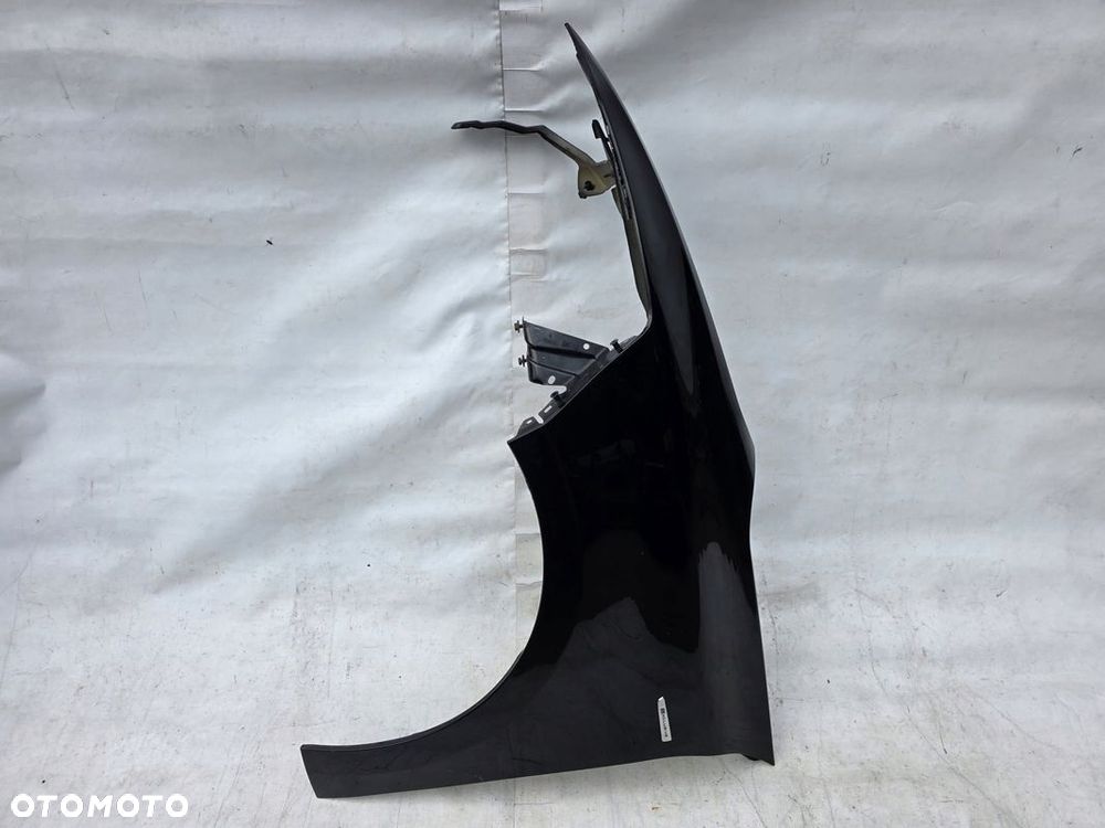 Citroen C4 Picasso II 2 błotnik lewy przedni przód + wspornik mocowanie