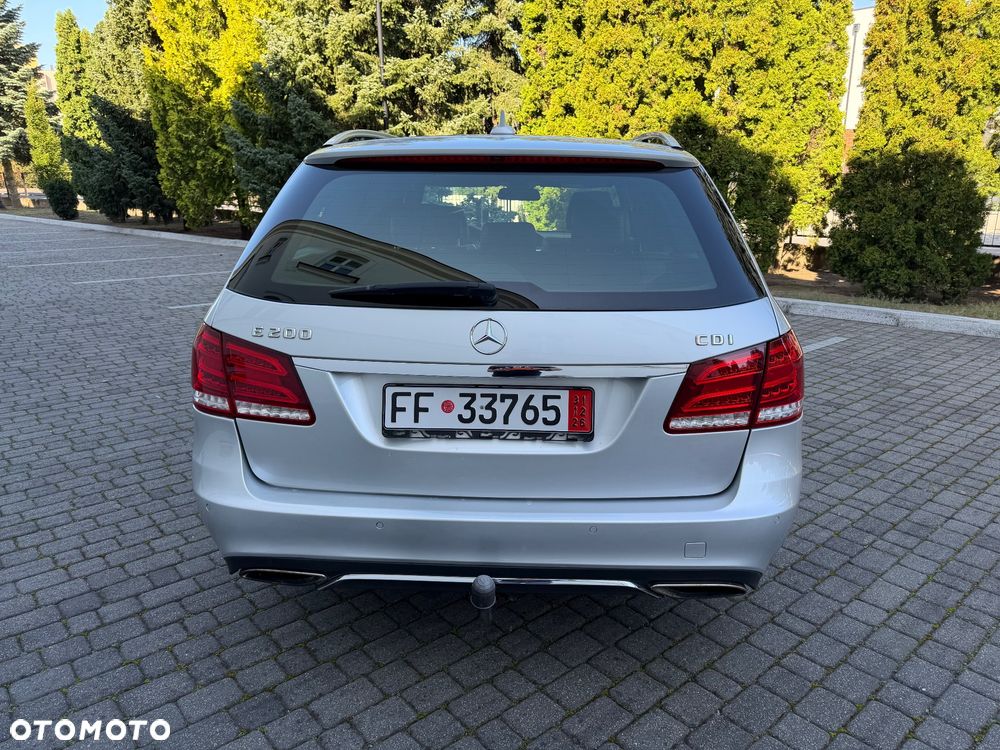 Mercedes-Benz Klasa E 220 CDI Automatik Avantgarde - 12