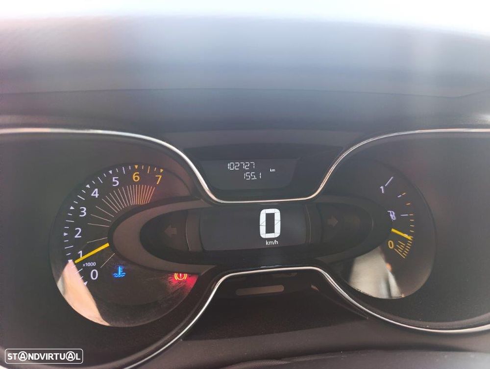 Renault Captur 0.9 TCE Exclusive - 17