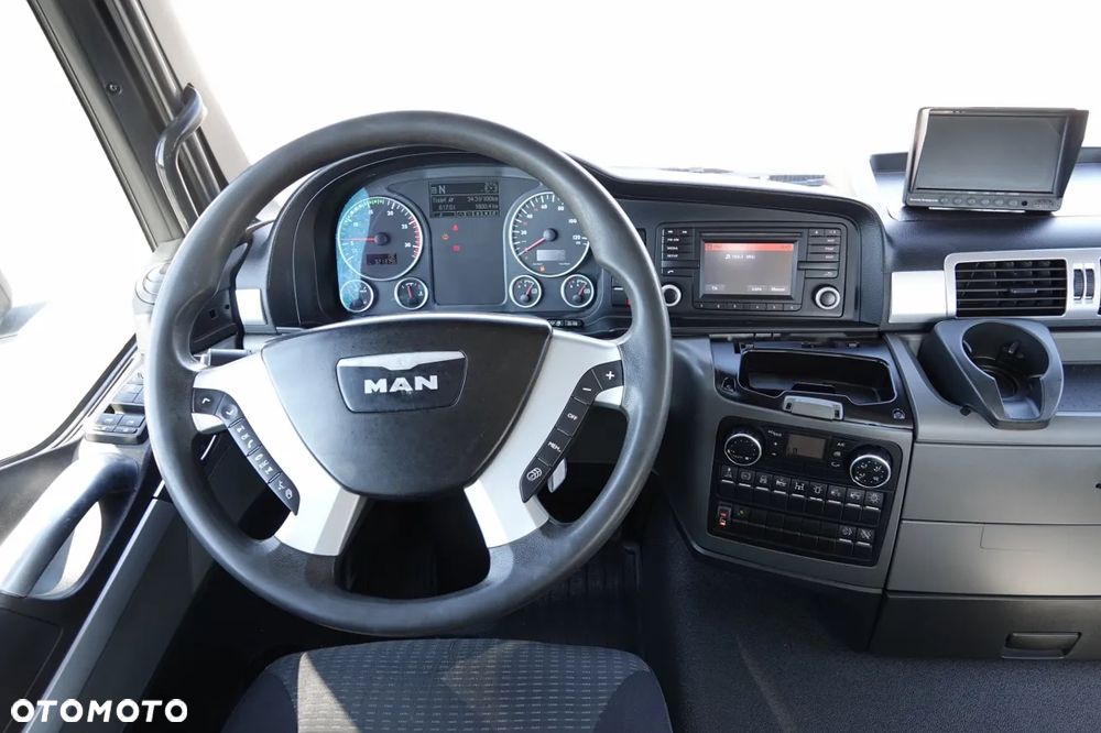 MAN TGS 26.400 / 6x4 / SKRZYNIOWY - 6,5M / HDS HIAB 188 4 x wysów 13 Metrów / EURO 6 / OPONY 100 % / 2016 ROK / STEROWANIE RADIOWE / ROTATOR - 30