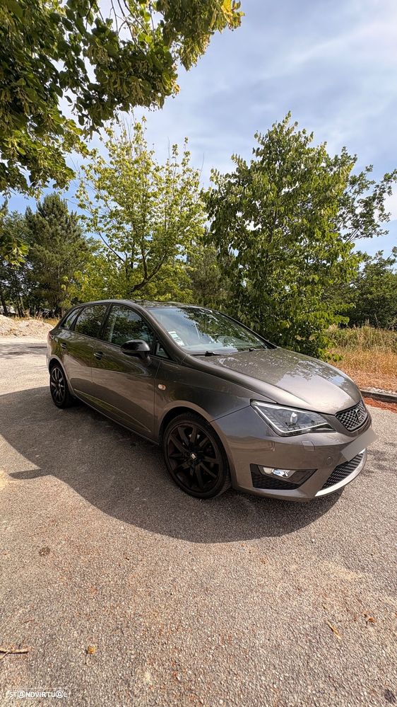 SEAT Ibiza ST 1.6 TDI FR - 2