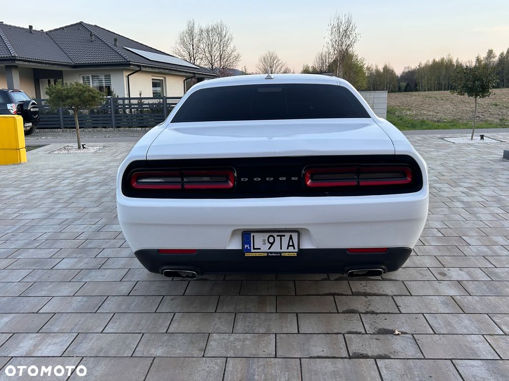 Dodge Challenger Automatik SXT Plus - 6