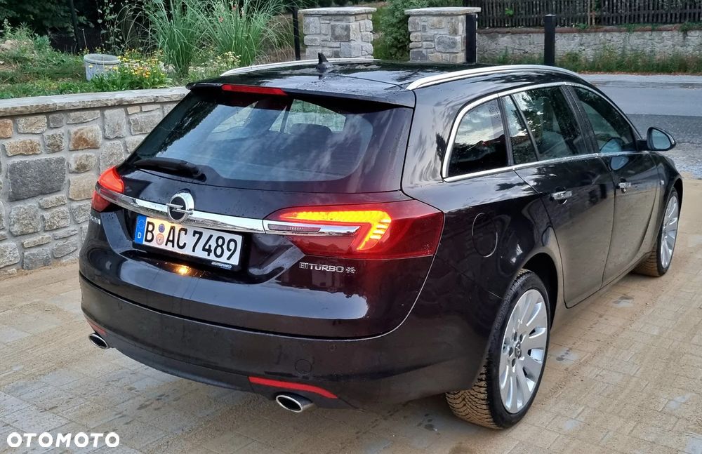 Opel Insignia 2.0 Bi Turbo CDTI 4x4 - 12