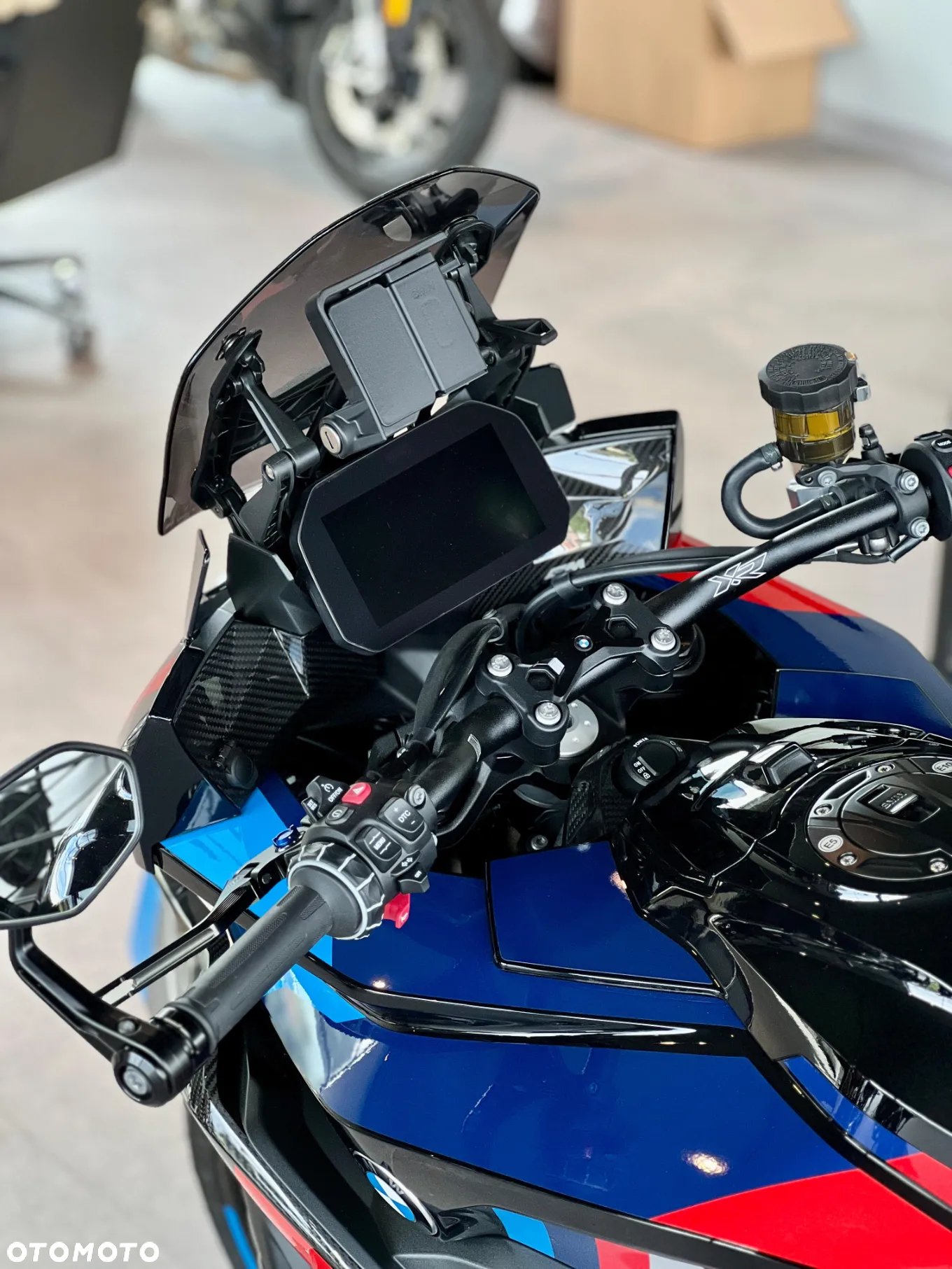 BMW XR - 7