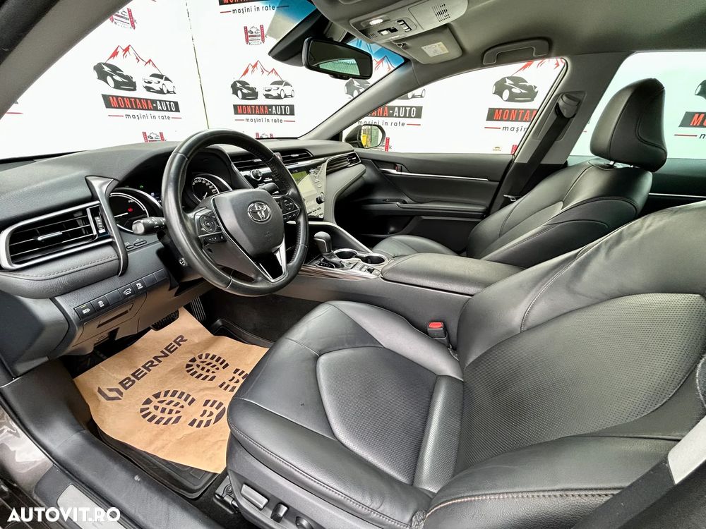 Toyota Camry Business Edition - 2