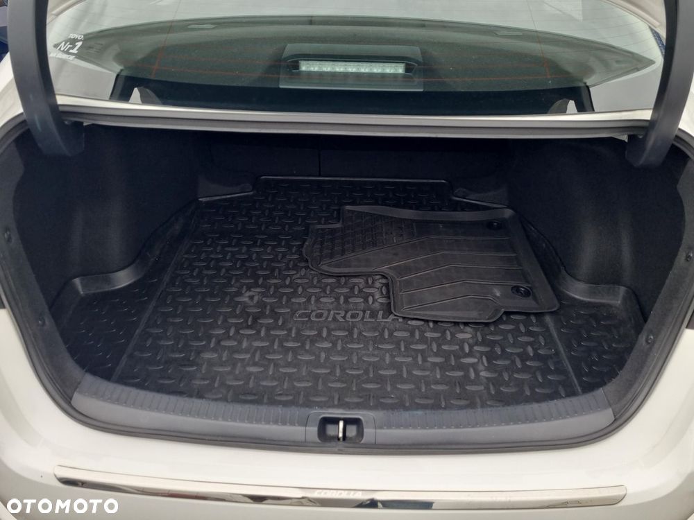 Toyota Corolla 1.5 Comfort - 14