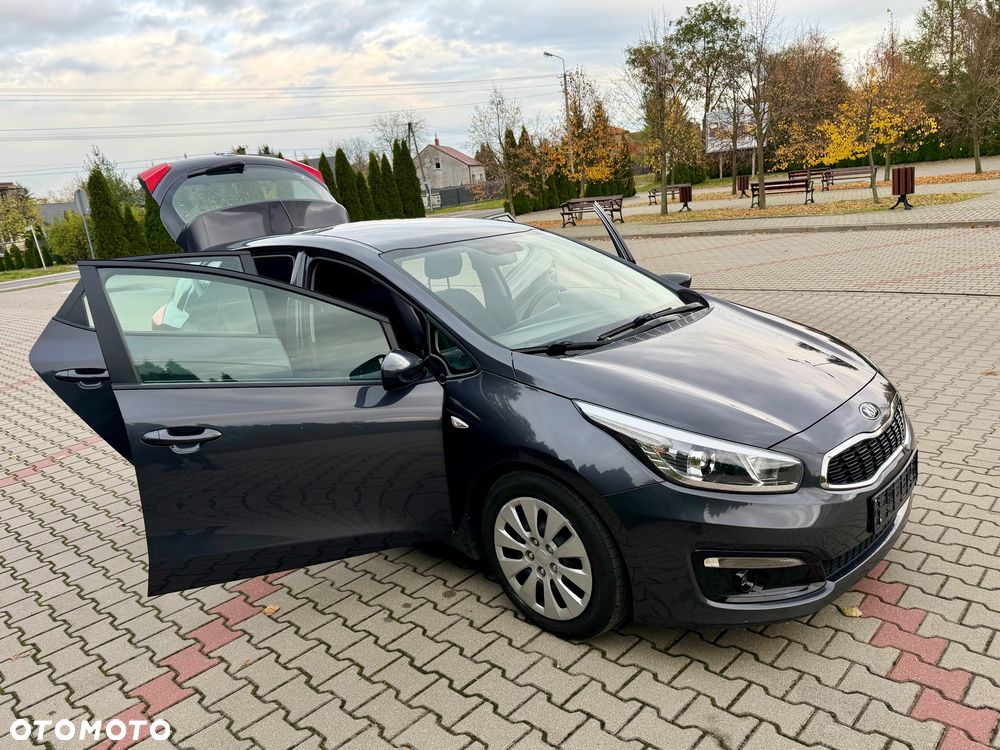 Kia Ceed - 18