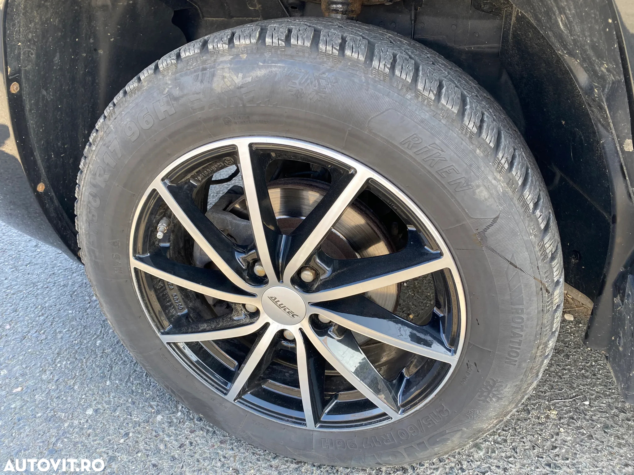 Jeep Compass - 16