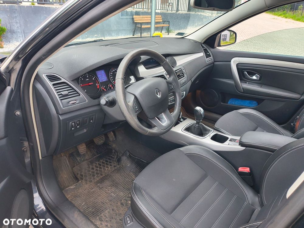 Renault Laguna 1.5 dCi Authentique - 10