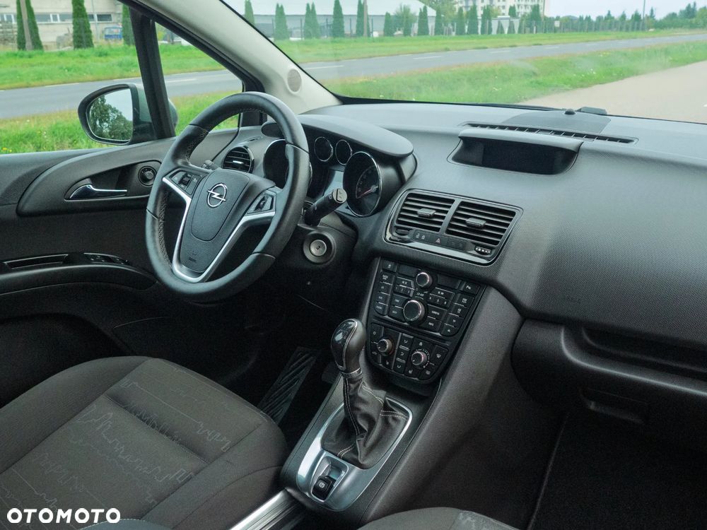 Opel Meriva 1.4 T Cosmo - 16