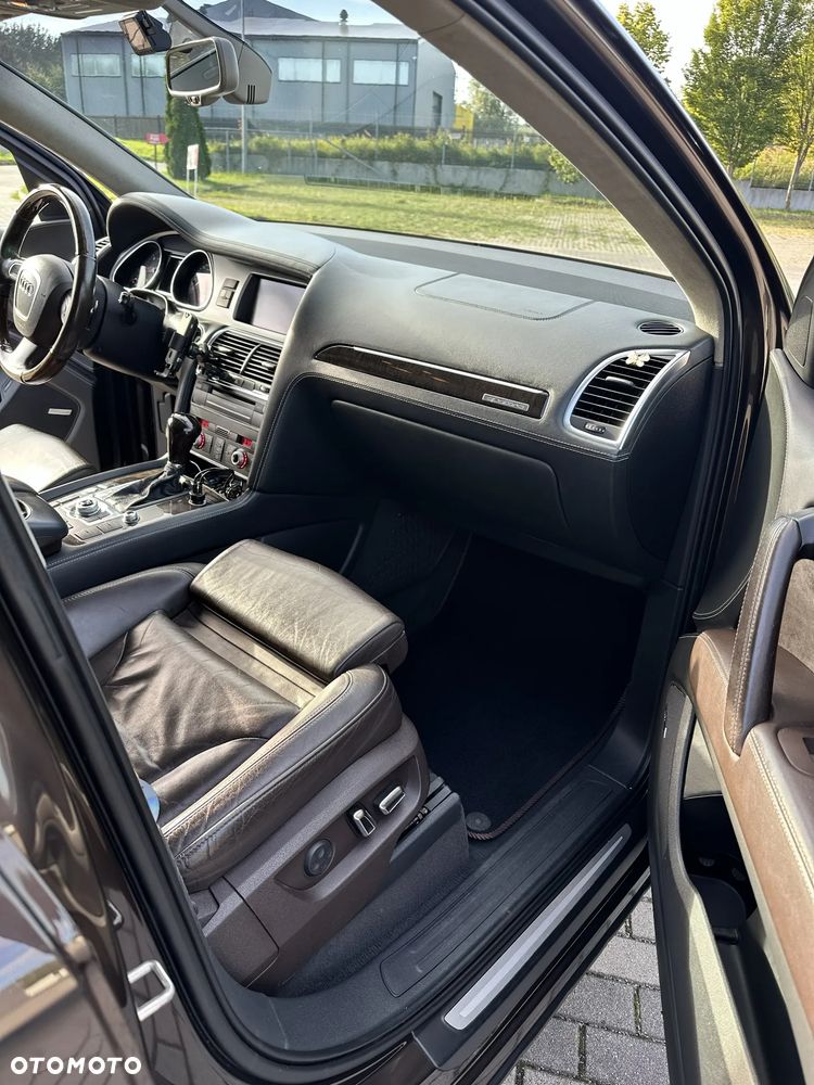 Audi Q7 - 12