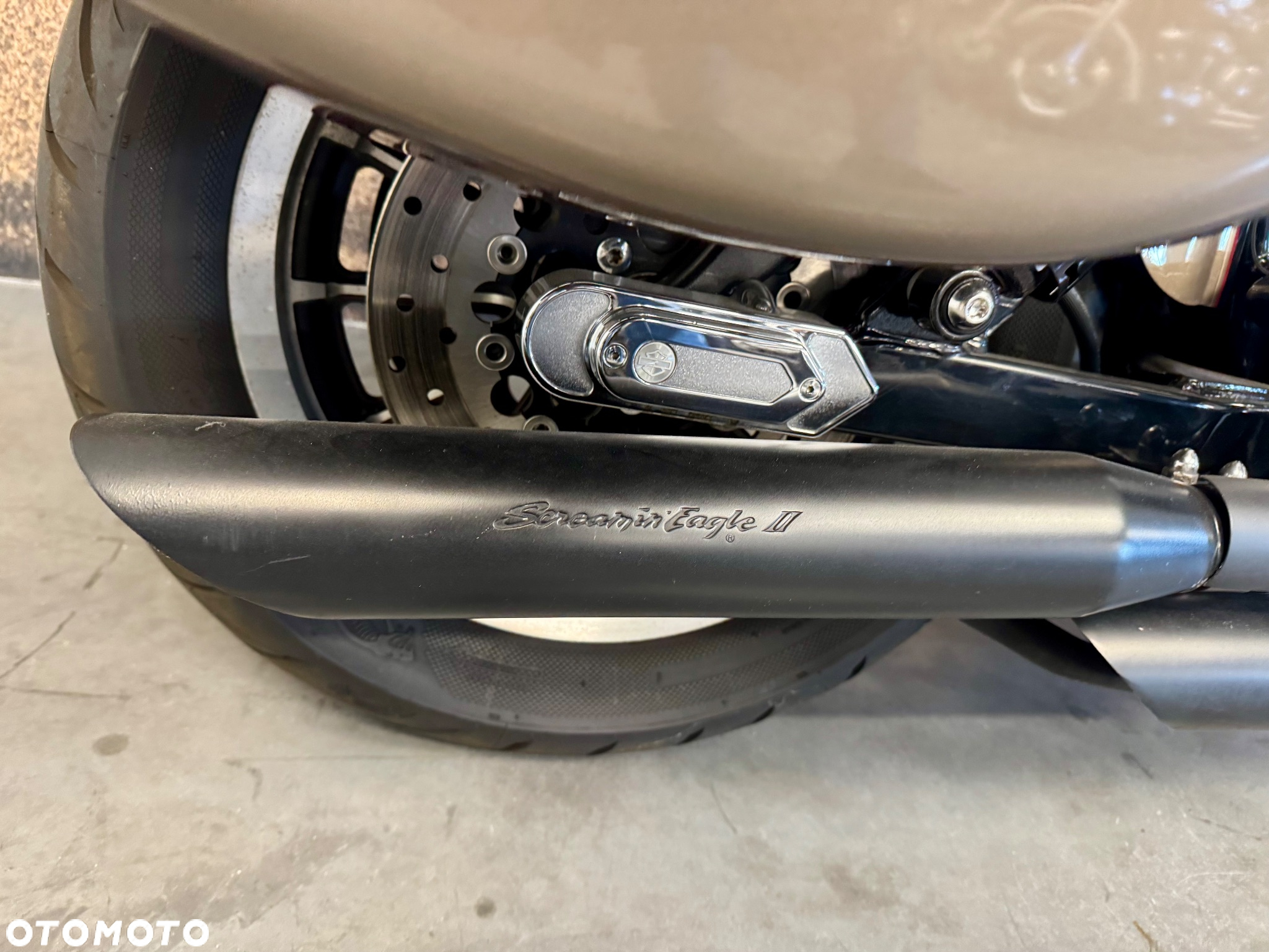 Harley-Davidson Dyna Low Rider - 13
