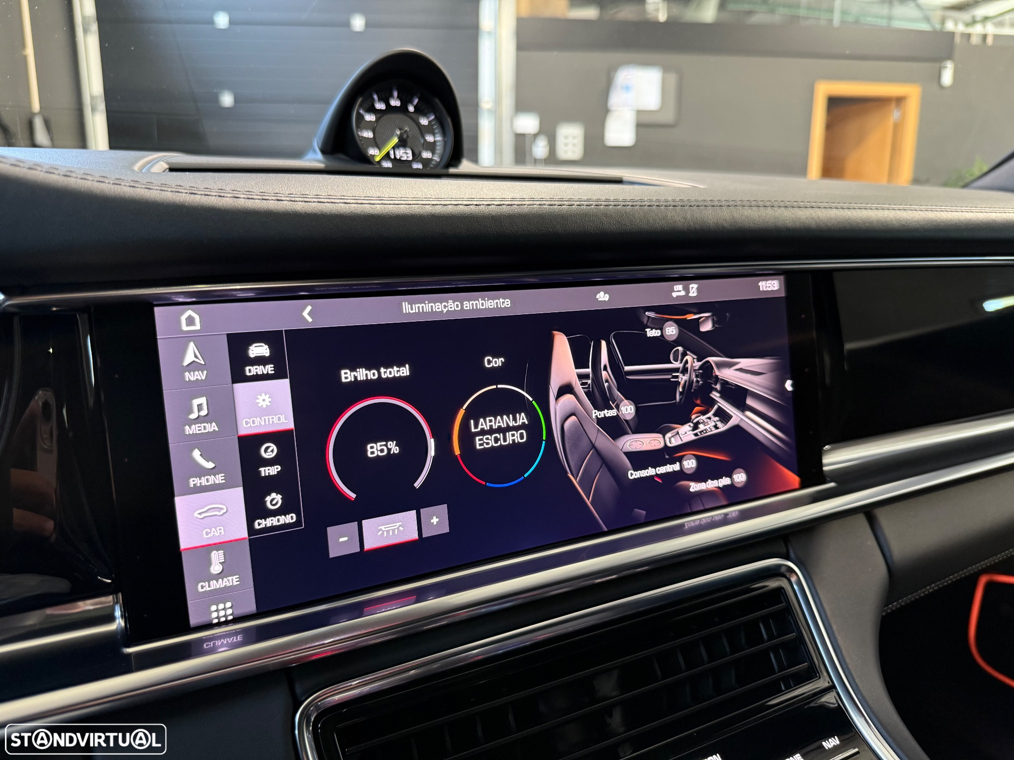 Porsche Panamera 4 E-Hybrid Platinum Edition com PDLS - 36