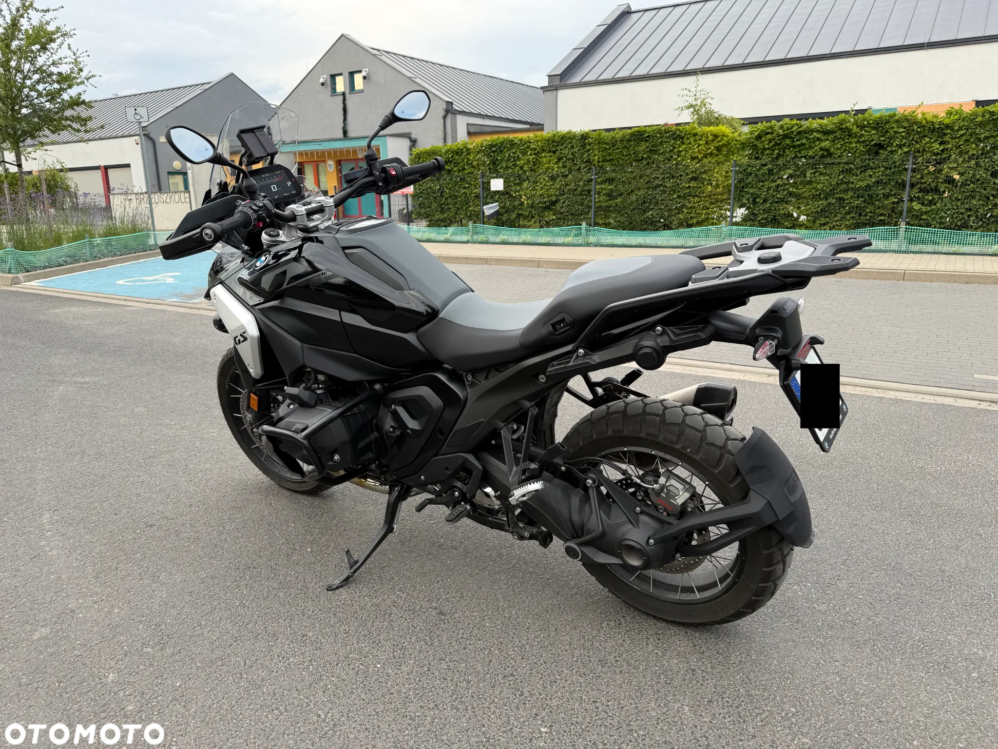 BMW R - 6