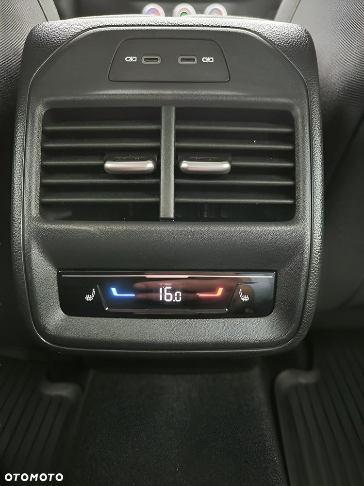 Skoda Superb 2.0 TDI SCR 4x4 Selection DSG - 19