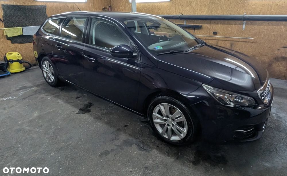 Peugeot 308 SW BlueHDi 100 Stop & Start Business-Line - 3