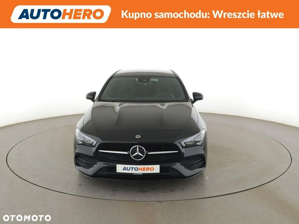 Mercedes-Benz CLA 180 7G-DCT AMG Line - 12