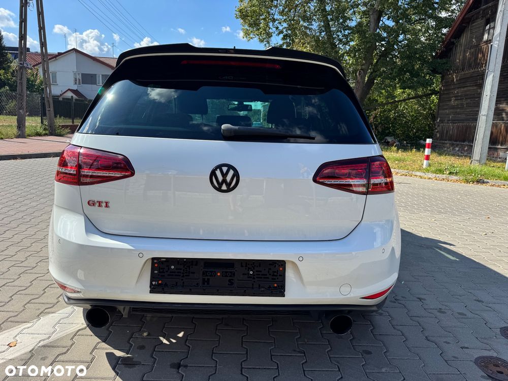 Volkswagen Golf GTI BlueMotion Technology - 6