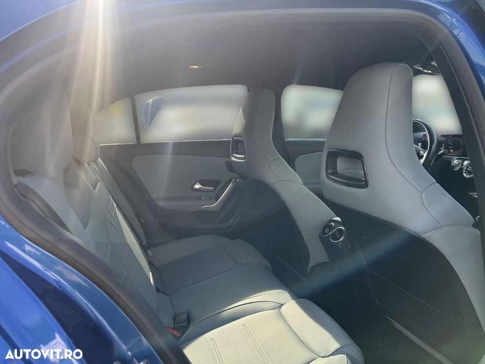 Mercedes-Benz A 200 MHEV 7G-DCT - 14