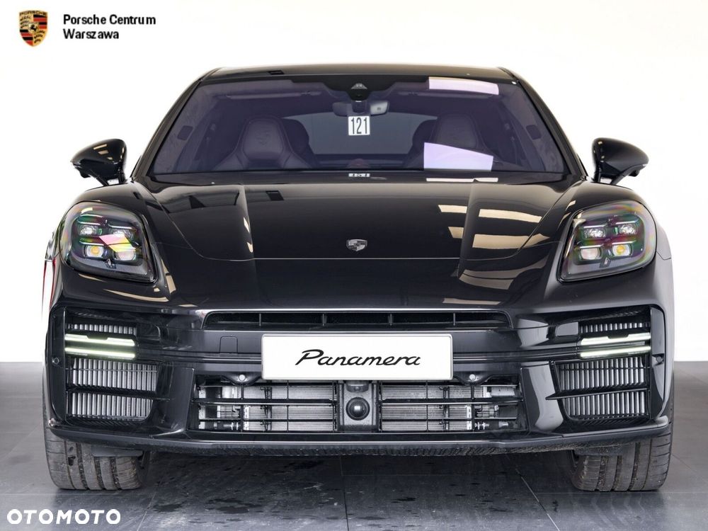 Porsche Panamera - 4