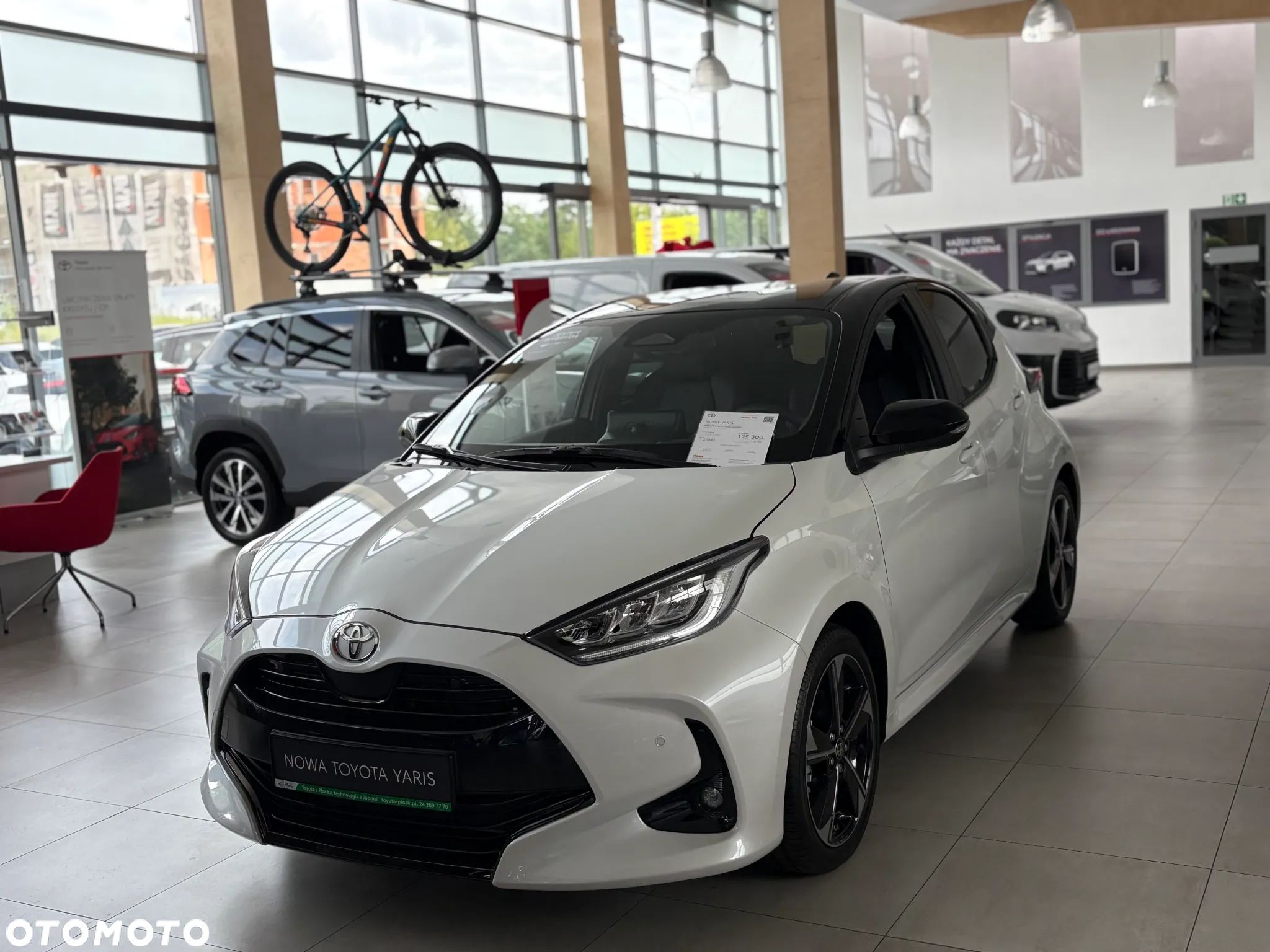 Toyota Yaris Hybrid 1.5 Executive - 6