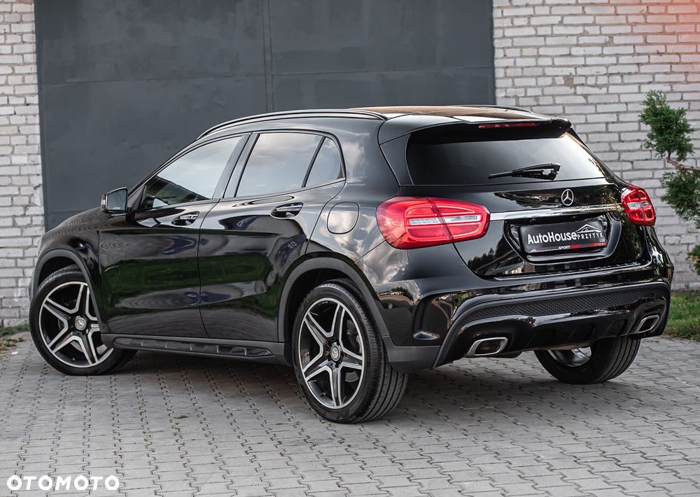 Mercedes-Benz GLA 200 (CDI) d 4Matic 7G-DCT AMG Line - 8