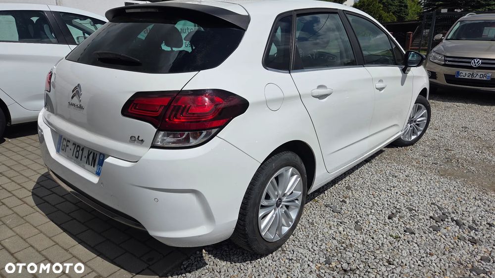 Citroën C4 PureTech 110 Selection - 3
