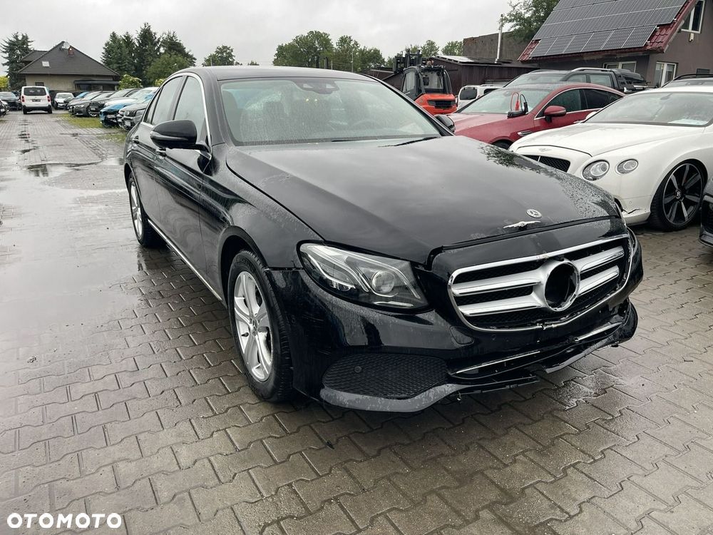 Mercedes-Benz Klasa E 220 d Avantgarde - 2