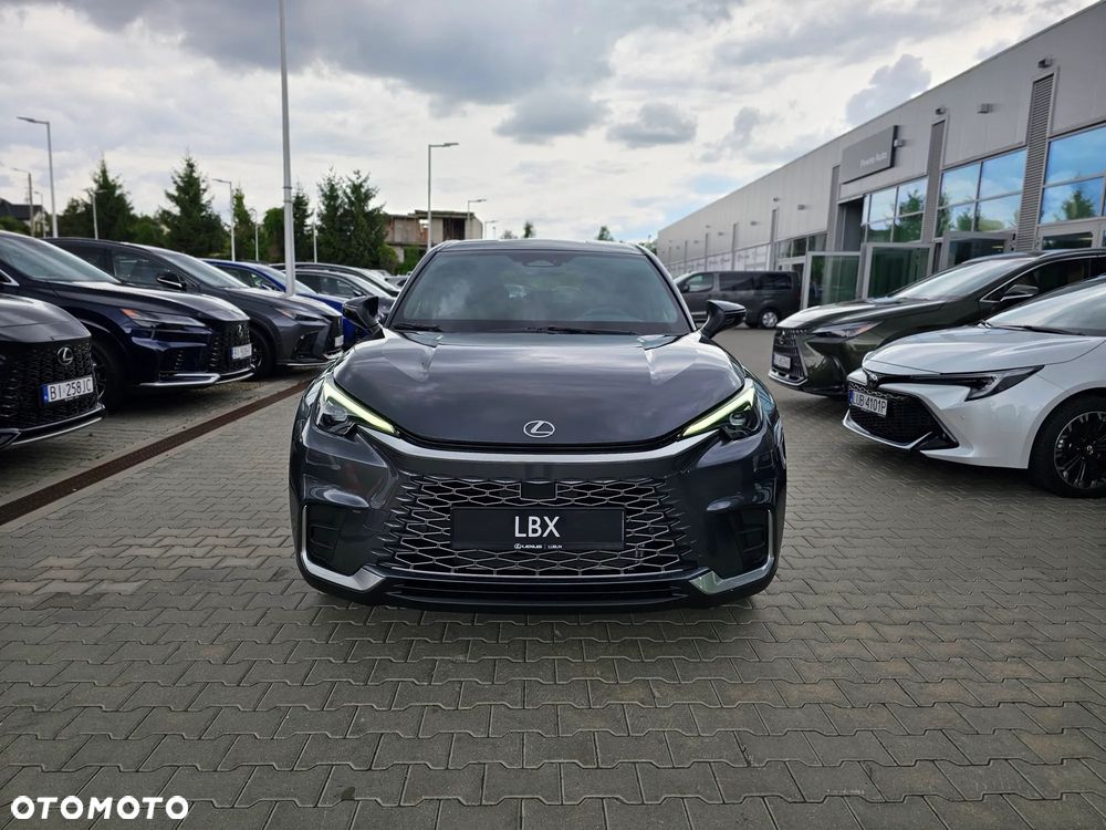Lexus LBX 1.5 Hybrid Elegant - 2