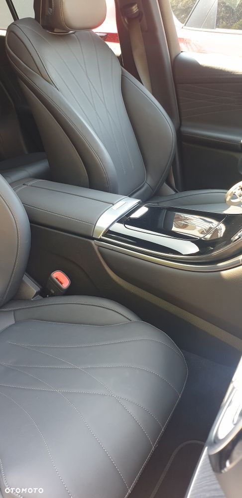 Mercedes-Benz GLC - 8