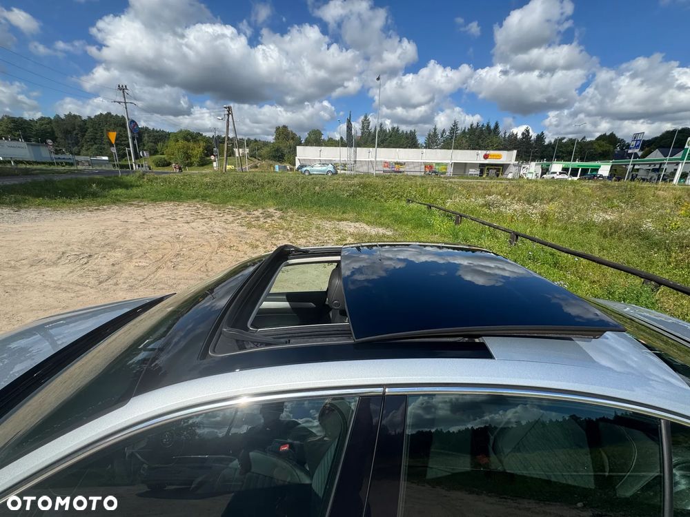 Volkswagen Passat 1.8 TSI BMT Highline - 13