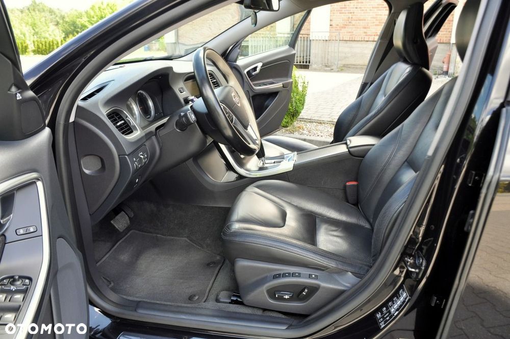 Volvo V60 - 22