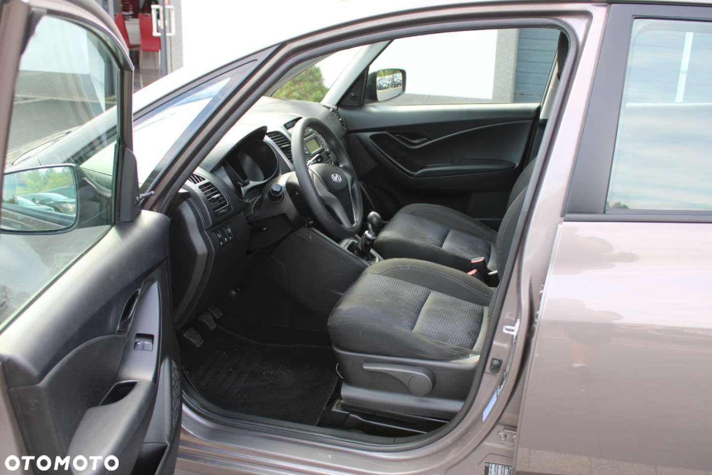 Hyundai ix20 - 20