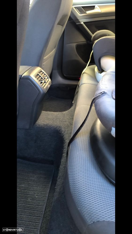 VW Golf Variant 1.6 TDi GPS Edition - 16