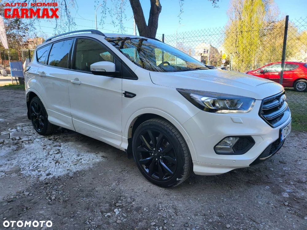 Ford Kuga - 10