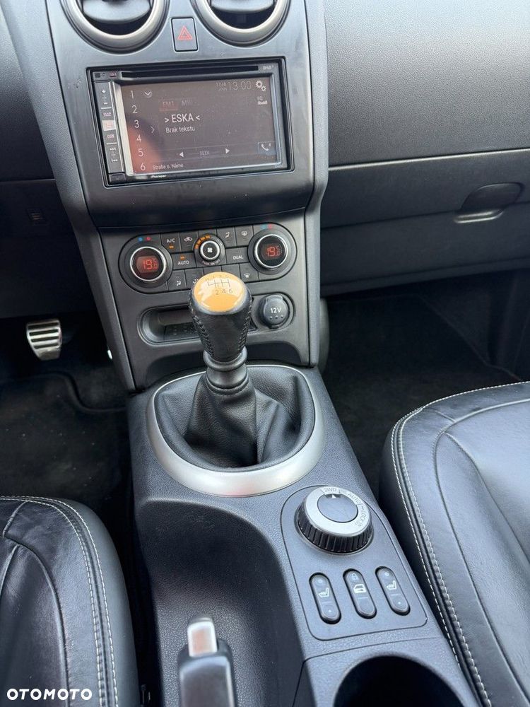 Nissan Qashqai 2.0 4x4 Tekna - 26