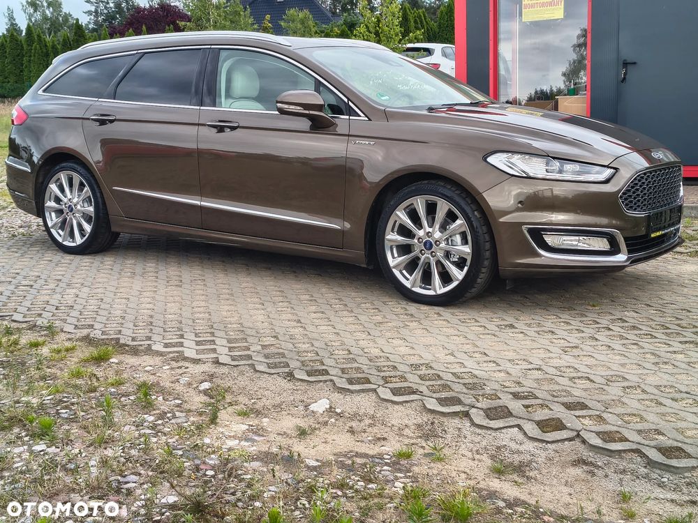 Ford Mondeo 2.0 TDCi STart-Stopp PowerShift-Aut Vignale - 2