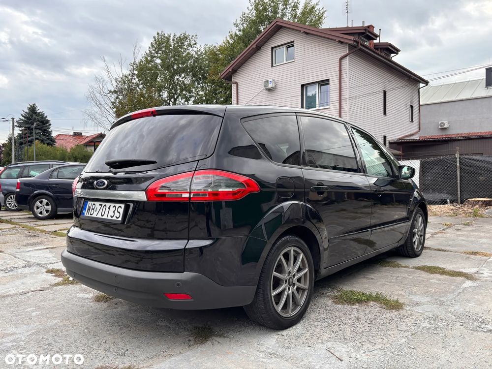 Ford S-Max - 7