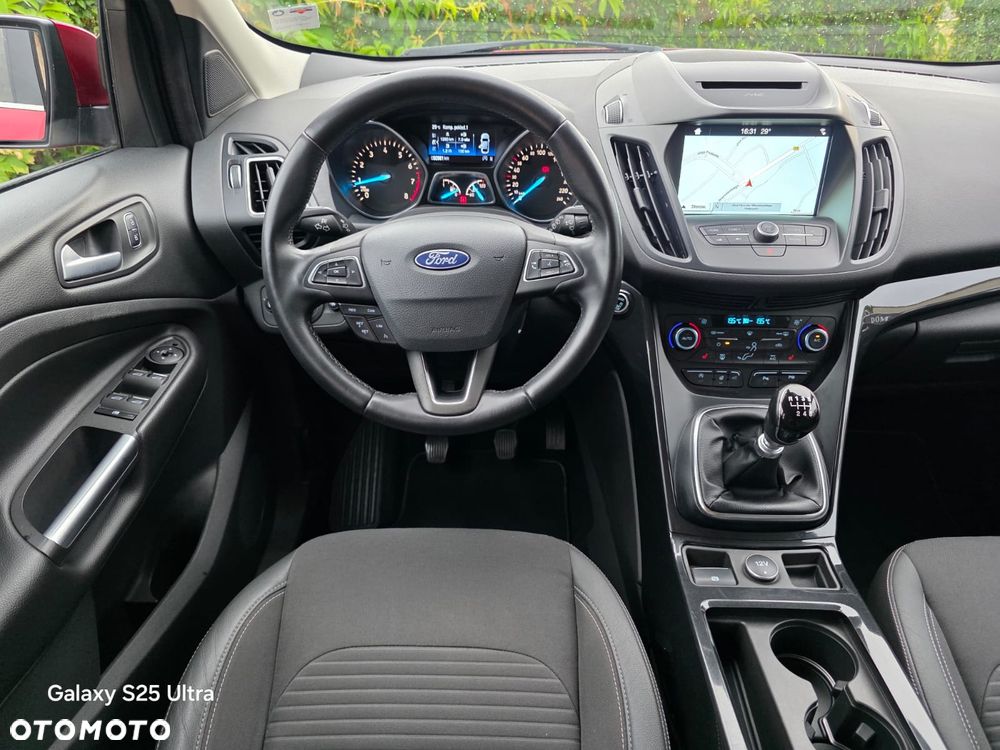 Ford Kuga 1.5 EcoBoost 2x4 Individual - 27